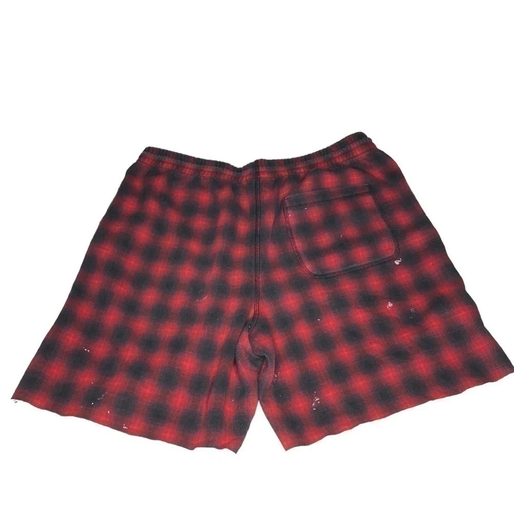 UO PLAID CUT OFF SHORTS SIZE LARGE